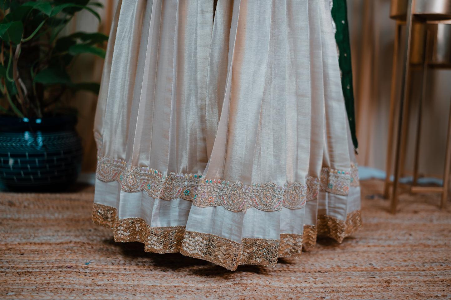 A ROYAL AFFAIR halfsaree