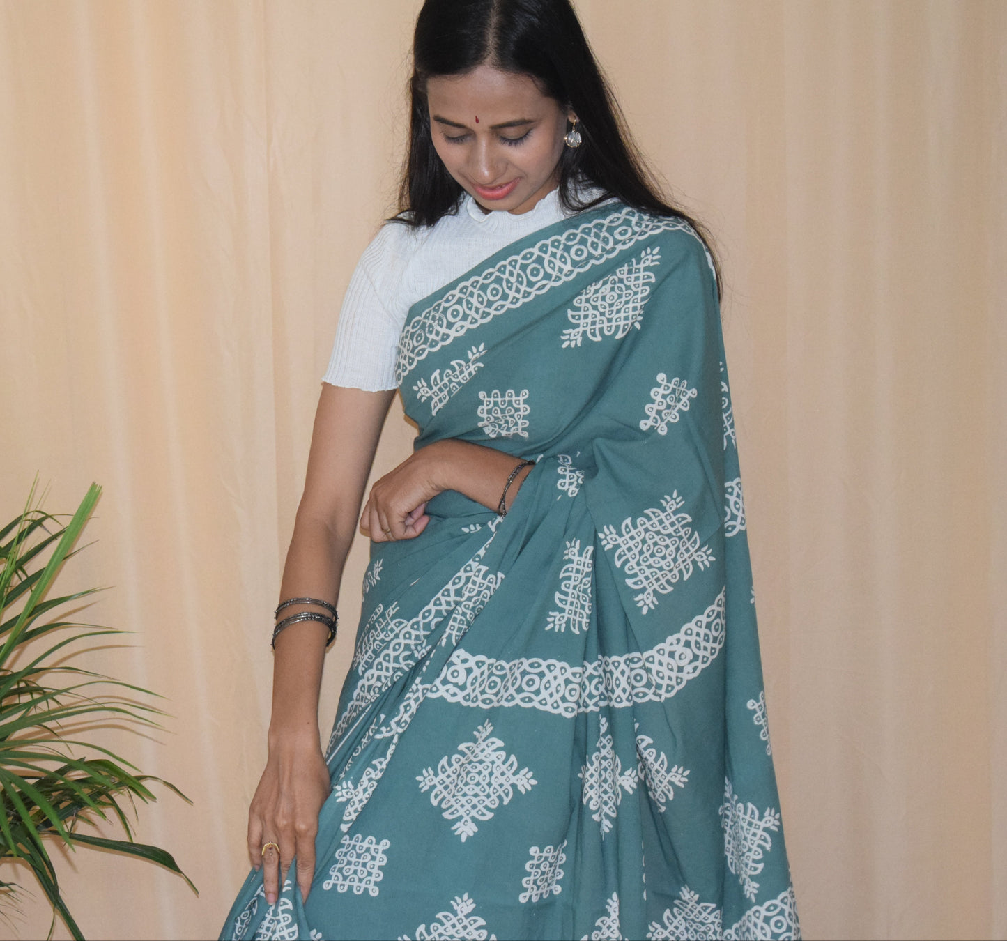 Green kolam saree