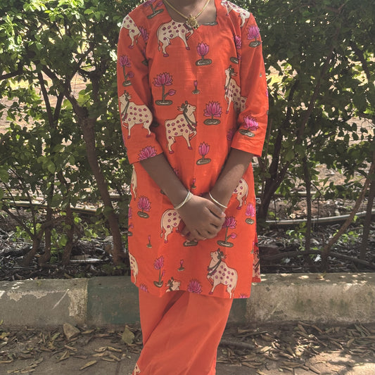 Pichwai Orange suit