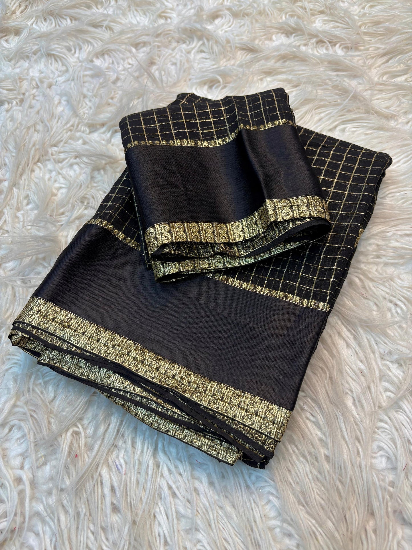 Noir Viscose Georgette Saree