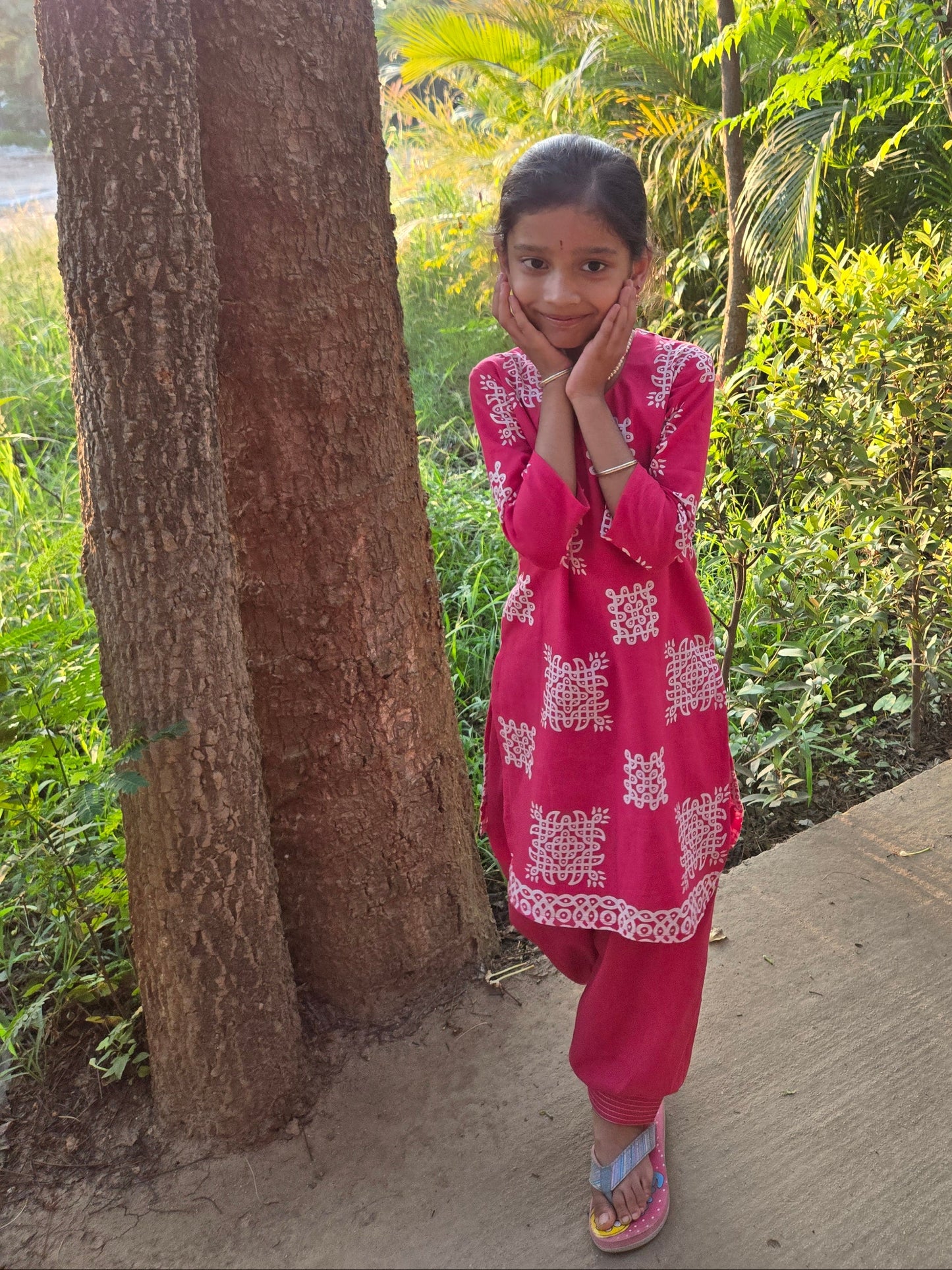 Kolam Rani Pink