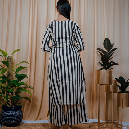 Black cord-set