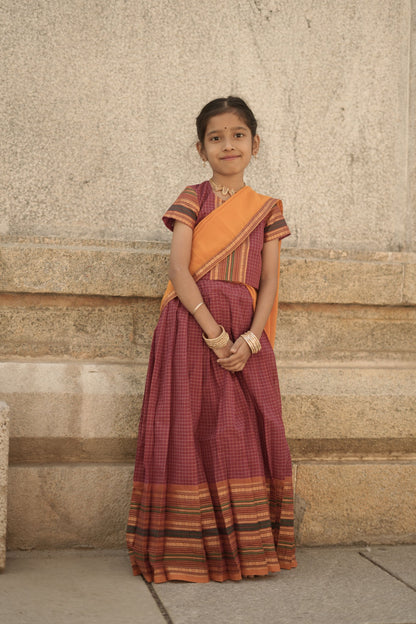 Sutram  Halfsaree