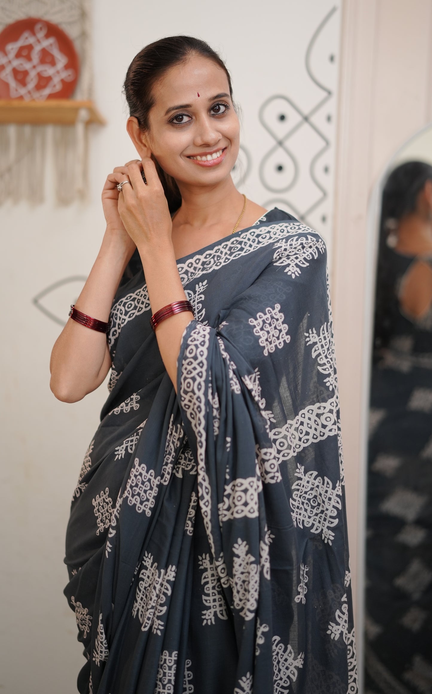 Yamini Kolam Saree