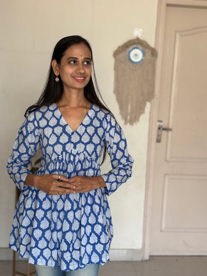 Blue Ocean short Top