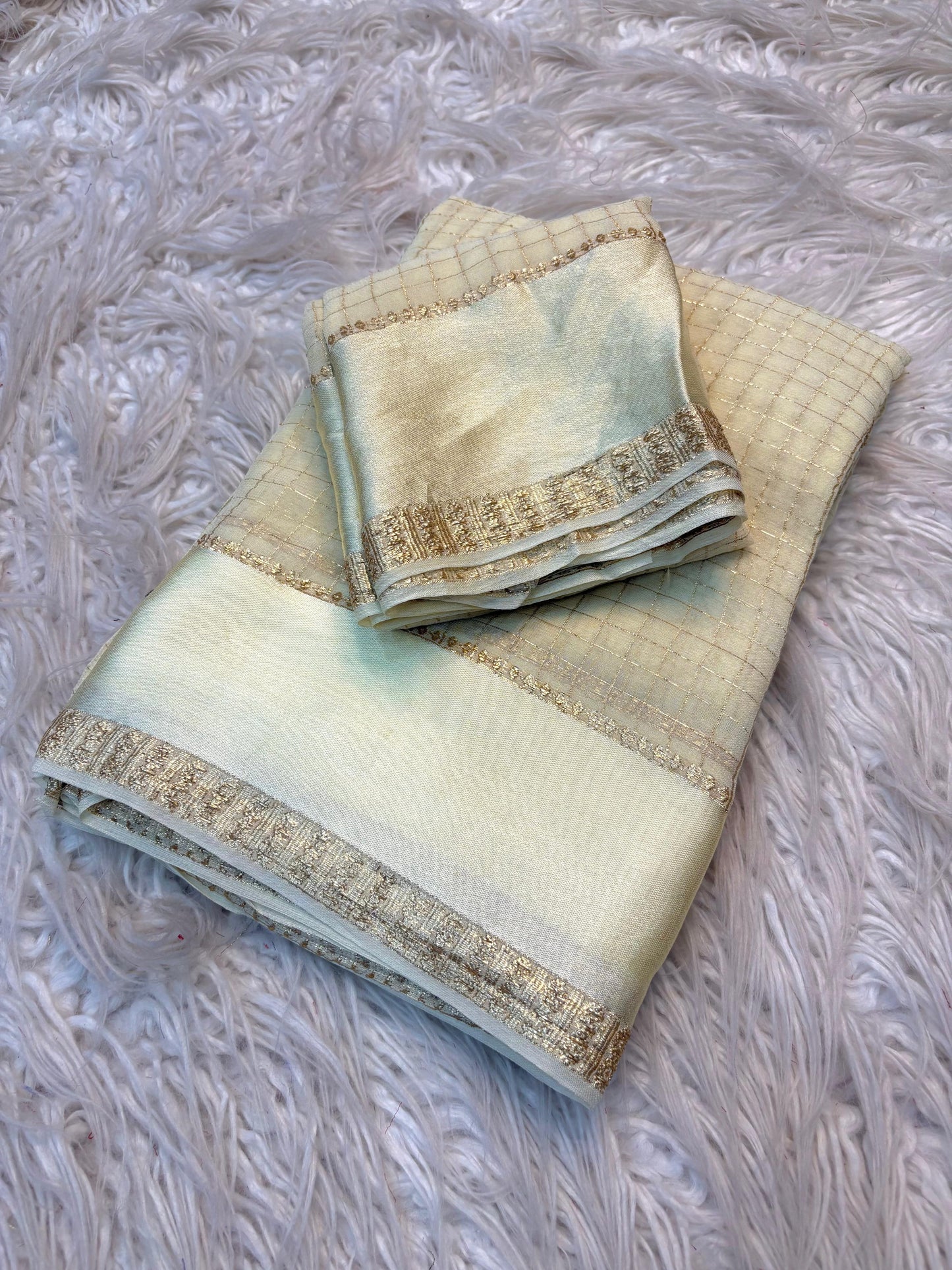 Ivory Viscose Georgette Saree