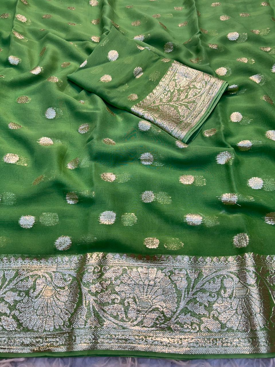 Green Aura