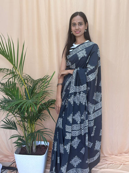 Black Kolam Saree