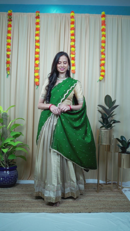 A ROYAL AFFAIR  halfsaree